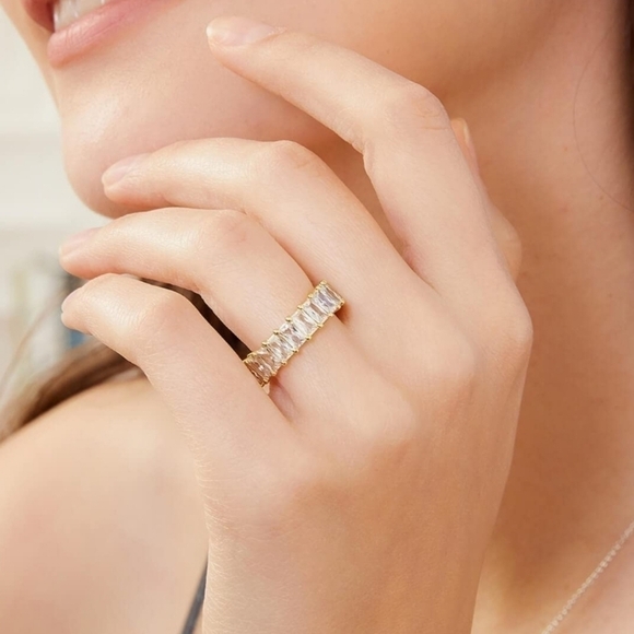 14K Yellow Gold Emerald Cut Diamonds Eternity Ring Band - Picture 2 of 3